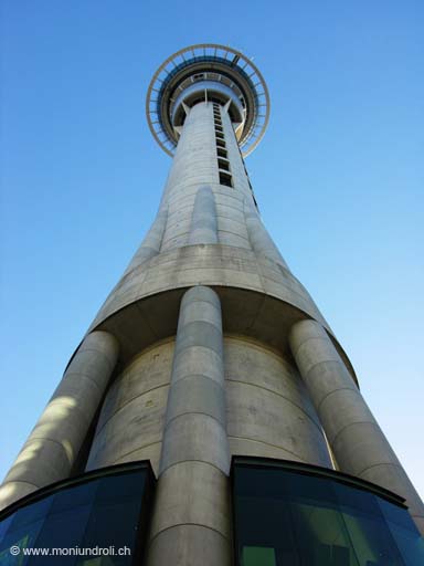 Der Auckland Skytower ist mit 328 Metern das höchste Gebäude der südlichen Hemisphäre.
